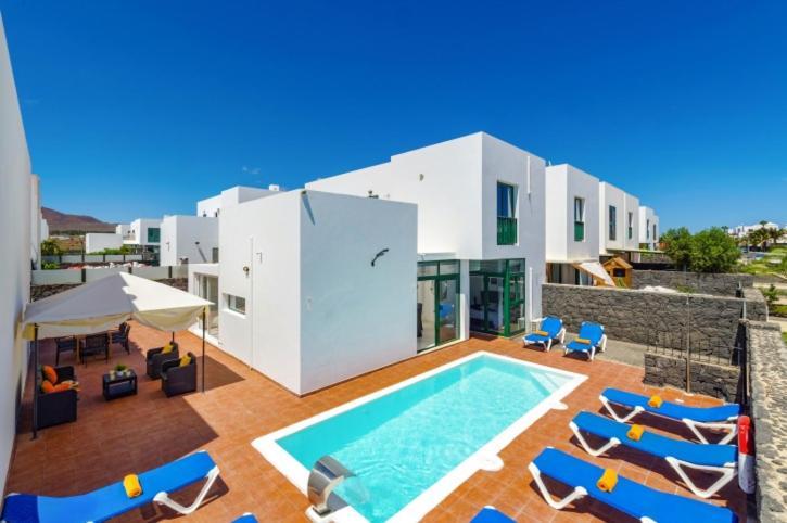 Spacious Private Villa & Private Heated Pool - Villa Sunshine Costa Teguise Exterior photo